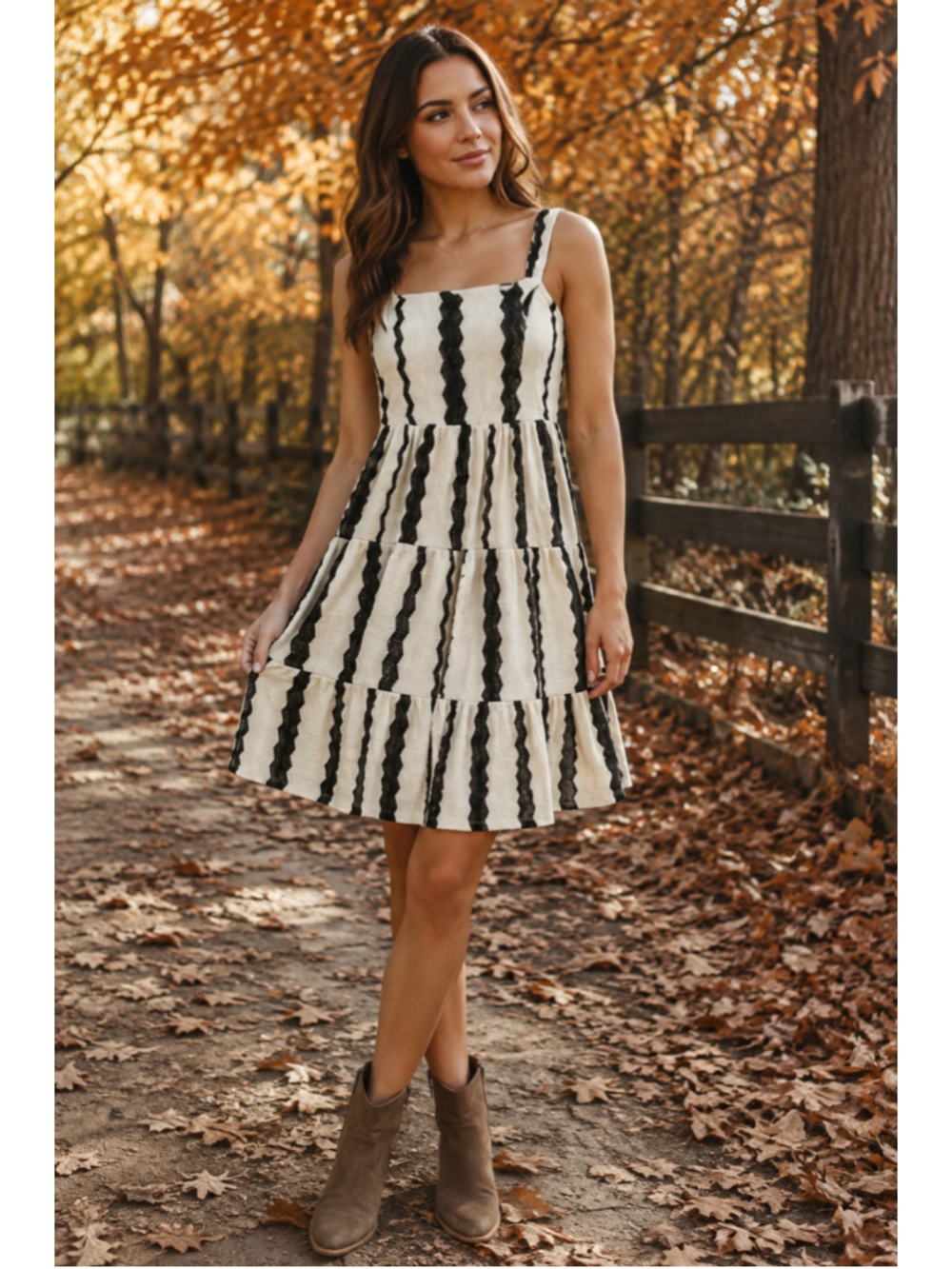 Women's Lush Midi Dress Size M Beige Black Striped Sleeveless